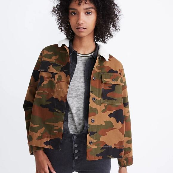 Madewell Northward Cropped Army Jacket in Cottontail Camo - Picture 2 of 7